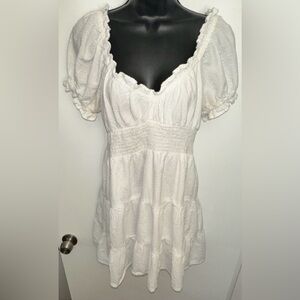 Miami (Francescas) | Cotton Medium White V-neck Dress with short ruffle sleeves